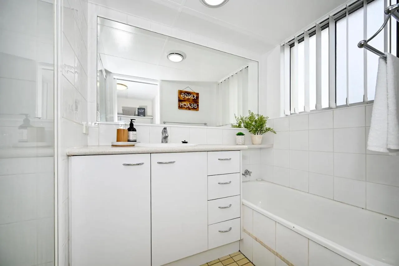 Stylish 2 B/R Kings Beach Apartment Caloundra 0*,  Australia