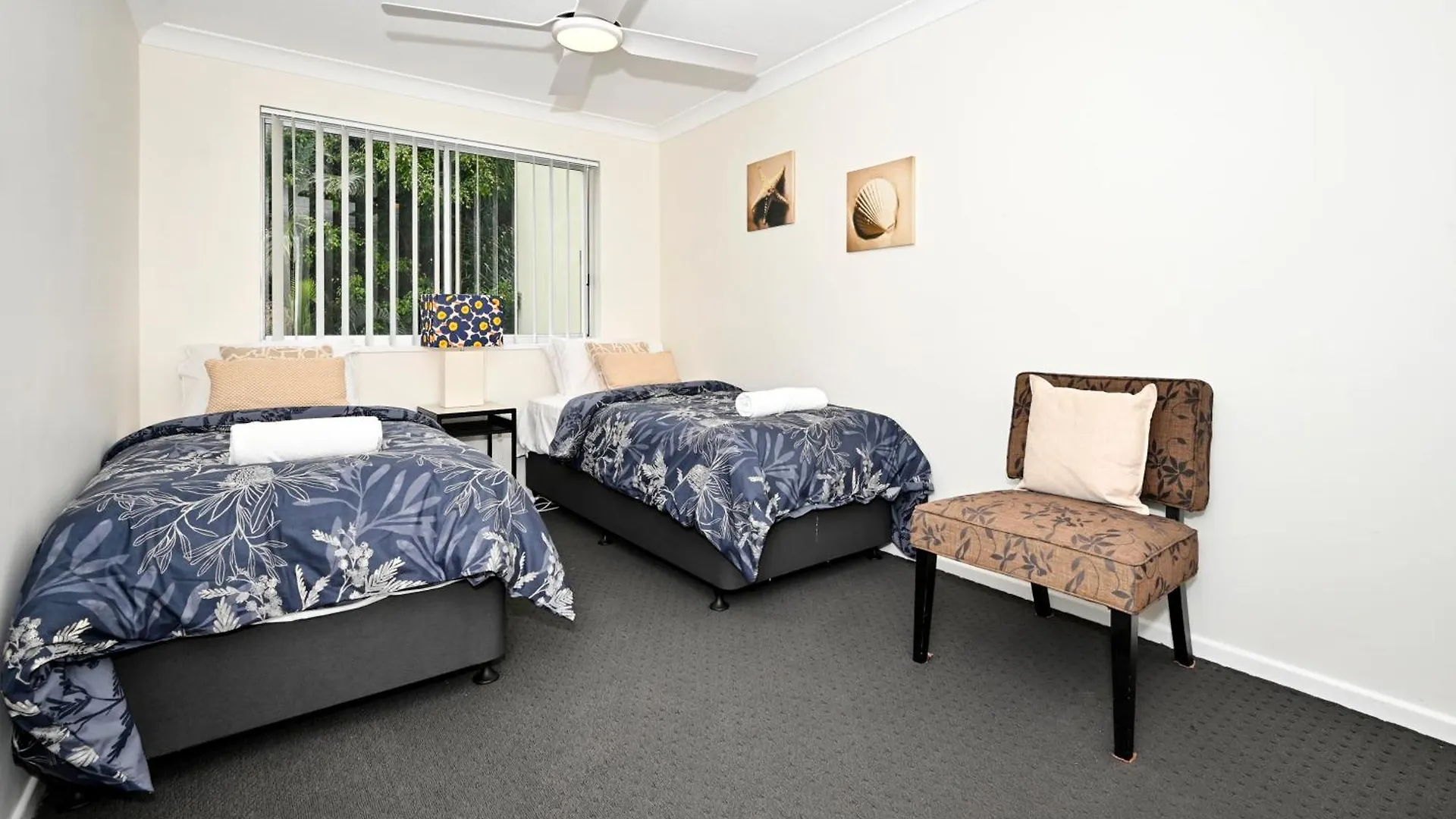 Stylish 2 B/R Kings Beach Apartment Caloundra Australia